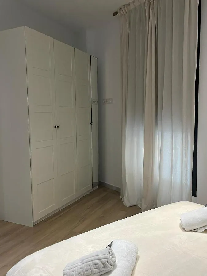 Artemisa Suites Sevilla Apartment